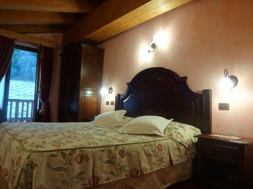 Hotel L' Aiglon Champoluc Dış mekan fotoğraf